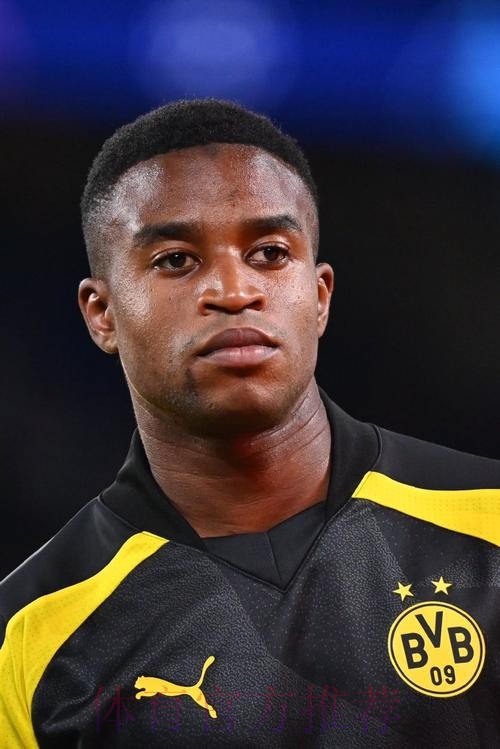 德媒:多特无意出售穆科科 传皇马两千万欧求购